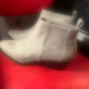Nordstrom brand abound never-worn booties in taupe. All man-made materials. New